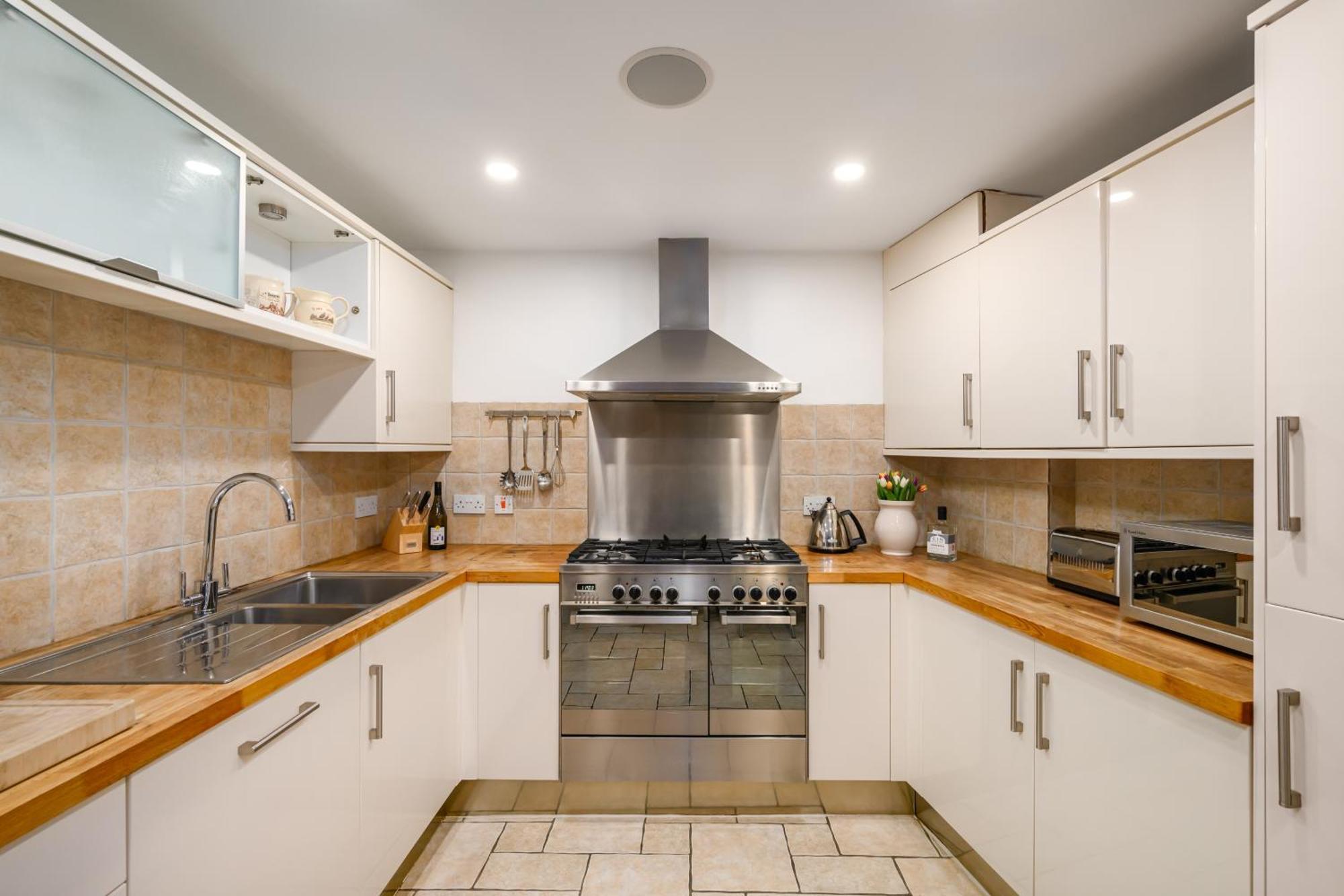 Stylish & 2br Stockbridge Gem * Édimbourg